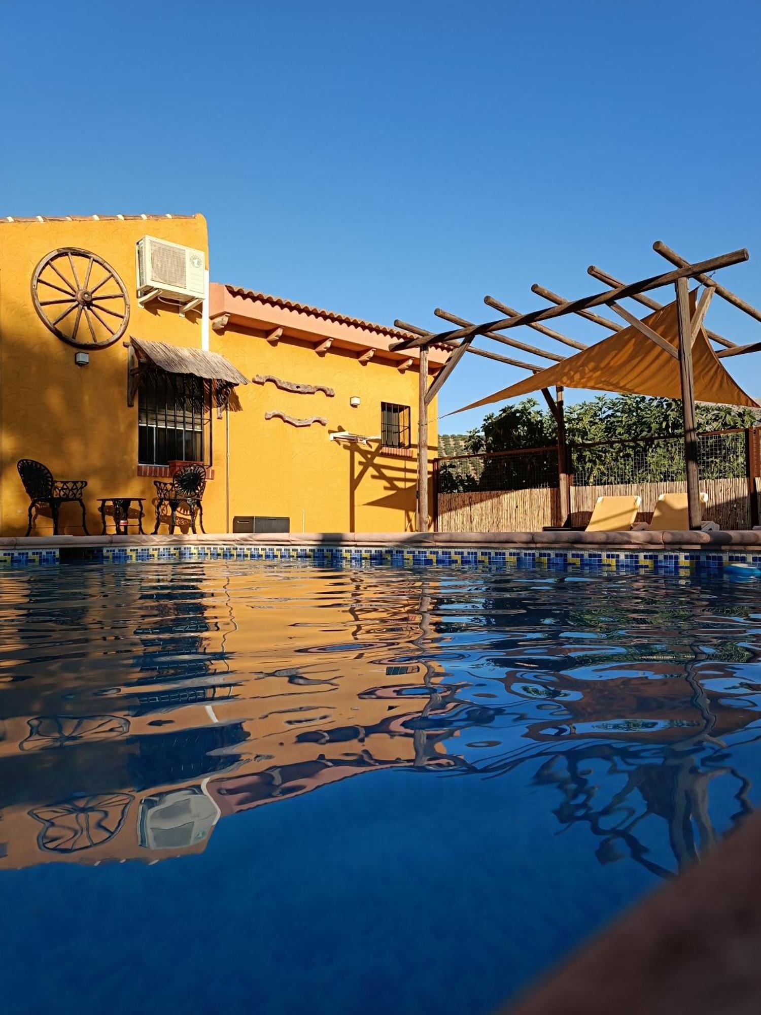 Villanueva del Rosario Cortijo Petra Bed & Breakfast エクステリア 写真
